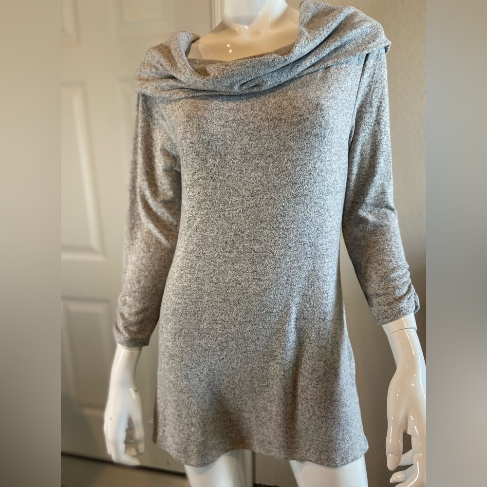 Colortree~Soft~Stretch~Heather Gray~Cowl Neck~3/4 Ruched Sleeve~Tunic Top~Size M